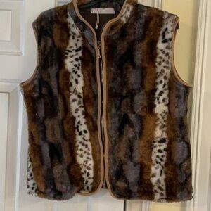 Faux Fur Animal Print Vest